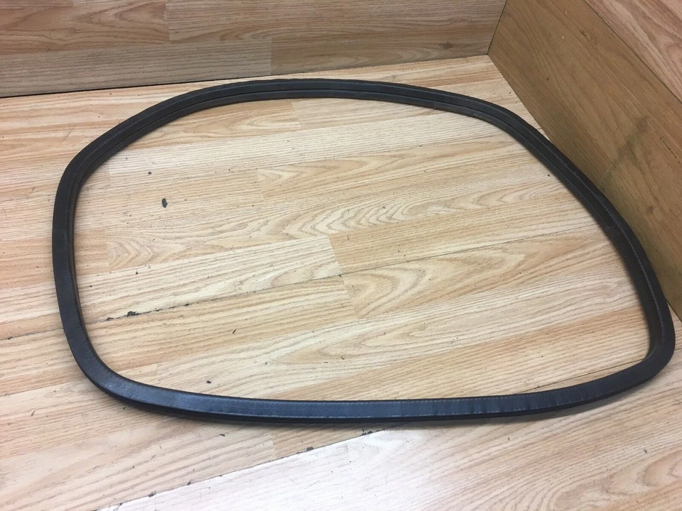 Cuarto de luz de goma para maletero trasero izquierdo Toyota Land Cruiser Colorado FX TD 1999 Foto 1 de 1