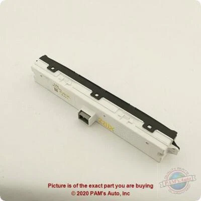 Pantalla de infoentretenimiento usada se adapta a: Honda Crosstour 2012 pantalla tablero inferior c Foto 1 de 4