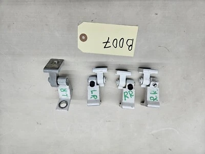 正品原始设备制造商大众捷达 2011 - 2015 铰链 8K0831402D 白色,4 件套  — 第 1/4 张图片