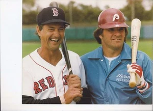 8 x 10 fotos brillantes de Carl Yastrzemski y Pete Rose {142} - Imagen 1 de 1