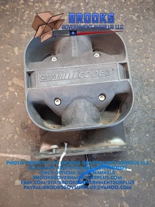 Altavoz Code 3 C3100 100 vatios con soporte de 90 grados USADO - Imagen 1 de 6