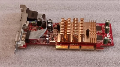 MSI NVIDIA GEFORCE FX 5200 128MB MS-8998 FX5200-TD128LF AGP Graphics Card - Image 1 of 4