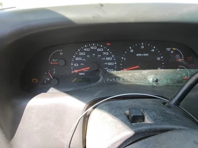 2003 F350 Super Duty OE medidor de velocidade cluster 122K milhas Ford - Imagem 1 de 4