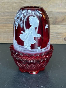 Fenton für QVC rubinrote Amberina HP Mary Gregory fütternde Vögel Lichterkette - Bild 1 von 10