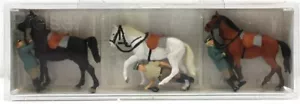 Preiser H0 10583 Figuren Stehende Polizisten m. Pferden - OVP NEU (5717e) - Bild 1 von 1