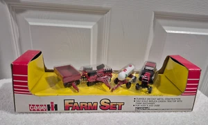 1/64 Ertl Case-IH 4 pc. Farm Set with box. - Picture 1 of 1
