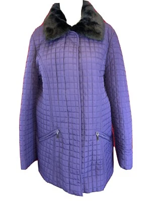 WINDSMOOR Women's Quilted Jacket with detachable Faux Fur Neck. Size UK S - Image 1 of 4