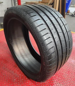 Pirelli P Zero 305/30ZR20 103Y High Performance Sport Summer Brand New - Picture 1 of 7