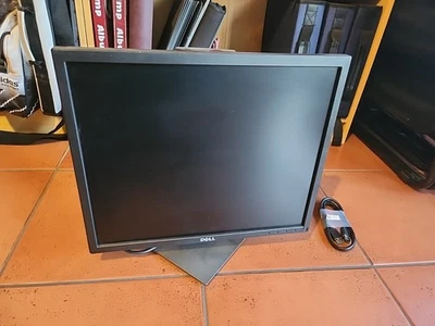 DELL P1917S 19'' HD Monitor 1280x1024 HDMI, DisplayPort,VGA USB Hub - Bild 1 von 4