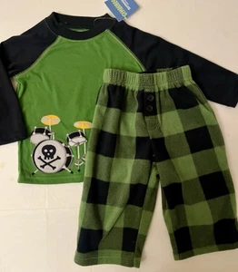 NWT Boys 12-18 mo Gymboree Cotton/poly Long slv Fleece GYMMIES PAJAMAS 2-piece - Picture 1 of 3