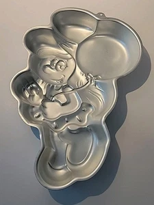Vintage 1983 Wilton Smurfette Cake Mold Pan 502-4017 - Picture 1 of 9