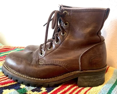 Skechers 7025 LEATHER Logger Boots Brown Lace Up Soft Toe Women's 8 (fit like 7) - Image 1 of 4