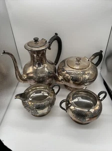 Juego de té de plata vintage WM A. Rogers de 4 cubiertos de plata antiguos - Imagen 1 de 14