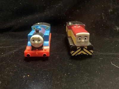 Thomas & Friends THOMAS & DART Trackmaster Motorized Train Engine - BOTH WORK - Image 1 of 4