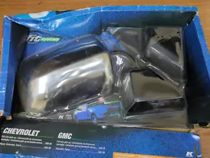 Chevrolet & GMC Driver/Passenger side mount mirror - Picture 1 of 5