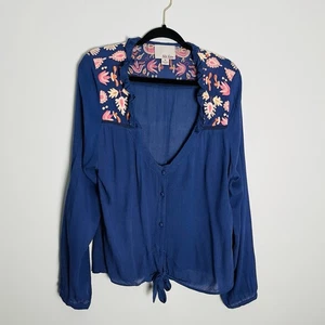 Blusa para mujer Chloe Oliver azul con botones cuello en V volantes lazo talla M - Imagen 1 de 8