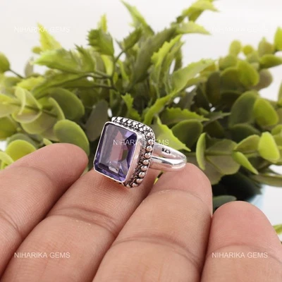 Anillo artesanal étnico solitario único de plata de ley 925 de iolita natural joyería Foto 1 de 4