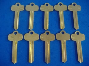 TEN LOCKSMITH BE2 KEY BLANKS FITS BEST SOLID BRASS MADE IN USA FITS A KEYWAY - Picture 1 of 2