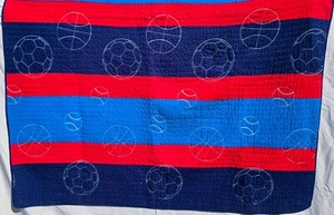 Lil Dickens Kids Quilt Reversible Cotton Twin 66 x 86 in Red + Blue Sports ** - Picture 1 of 7