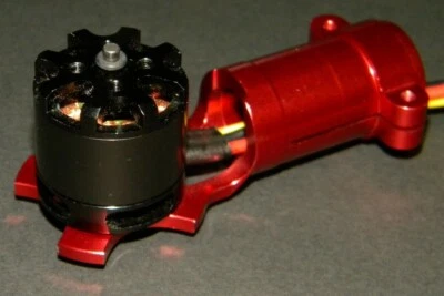 Heli-max Voltage 500 3D Brushless 1400Kv Motor HMXG2405 / Aluminum Motor Mount - Image 1 of 4