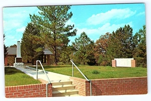 Montgomery Alabama Confederate Memorial Park Daughters Confederacy Postcard D611 - Picture 1 of 2