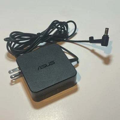 Asus AC Adapter Model ADP-65DW B 19V 3.42A 65W - Image 1 of 3