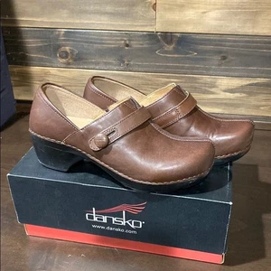 Neu im Karton Dansko Solstice vollnarbiges schokoladenfarbenes Leder Clog Schuhe Größe 8,5 (39) - Bild 1 von 13