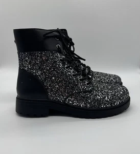 Michael Michael Kors Women Combat Boots Ailistair Bootie Size 9.5 Black Silver - Picture 1 of 11