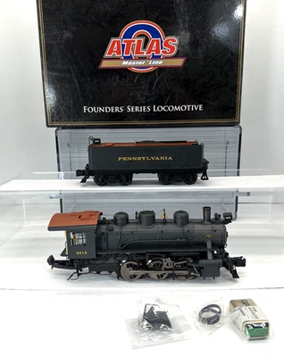 Atlas O Lionel TMCC Item #1703-2 Pennsylvania USRA 0-6-0 Steam Used #9215 PRR - Image 1 of 4