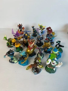 23 X SKYLANDERS SWAP FORCE HUGE Bundle Lot - NO DOUBLES - Picture 1 of 9