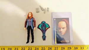 Star Trek Voyager Seska as Cardassian Figure Playmates 1997 Complete Acc & card - Picture 1 of 3