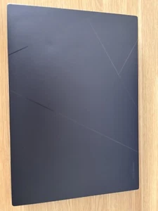 asus zenbook 14 oled Model: Q420V, Intel Core I7 Evo, 16GB RAM, 120hz, OLED, 2.K - Picture 1 of 5