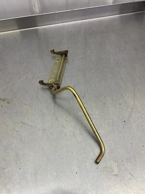 Garra de gancho de montaje de asiento Arctic Cat 250 300 400 500 automático 01 00 0406-103 96-02 Foto 1 de 3