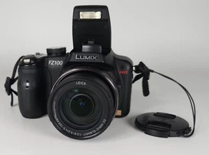 Panasonic Lumix DMC FZ100 Digitalkamera  [14 Megapixel - 24-fach opt. Zoom] GUT - Bild 1 von 2