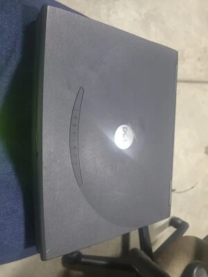 Dell Inspiron 2650 PP04L Intel Pentium sin probar como está para piezas o reparaciones Foto 1 de 3