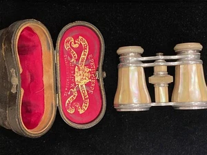 E Petitpierre Rare XIX c German Mother of Pearl Opera Glasses / Binoculars - Bild 1 von 10