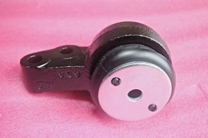 Deutz 4286125 Mounting Foot - Bild 1 von 8