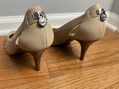 Zapatos de tacón alto Michael Kors para mujer talla 9M NUEVO Foto 1 de 4