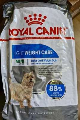 8 kg Royal Canin Mini Light Weight Care Trockenfutter Premium Hundefutter - Bild 1 von 3