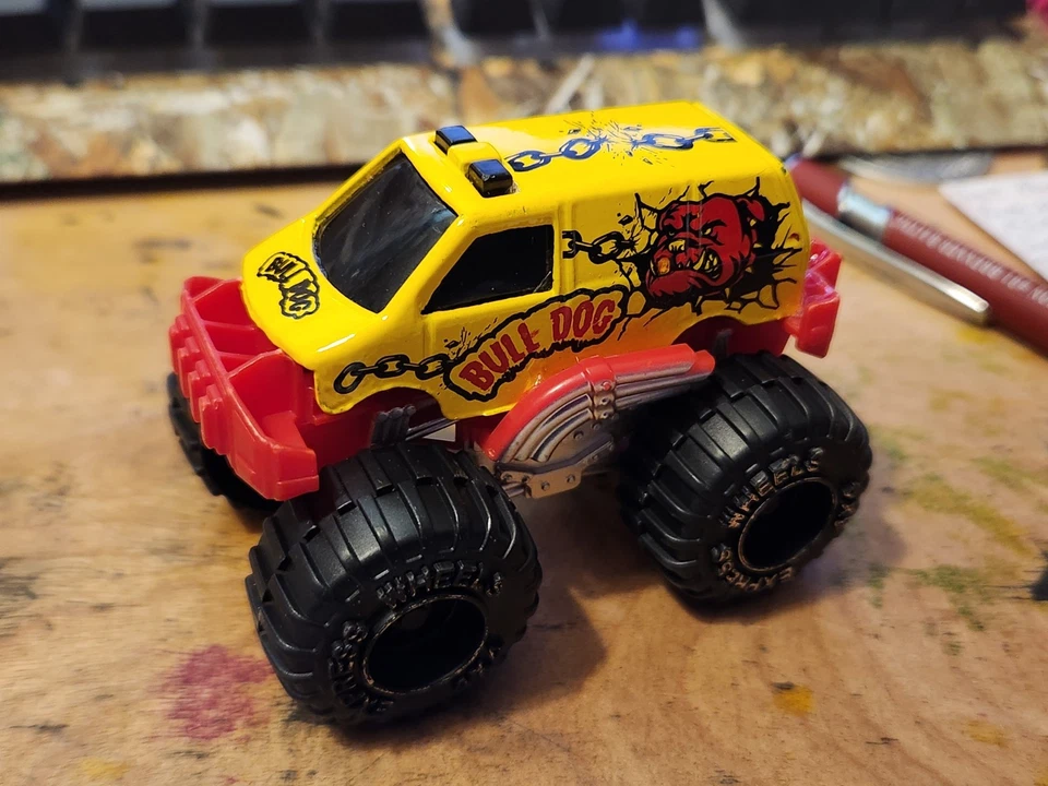 Hot Wheels, Monster Jams, Matchbox, Others monster trucks 4X4 LOOSE you pick - Image 1 of 1