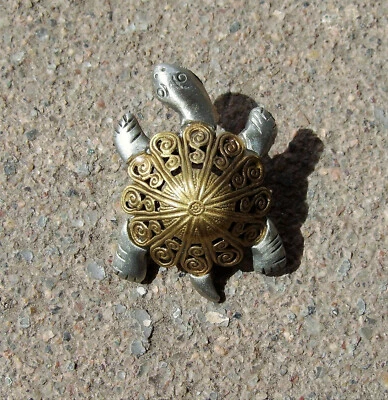 Pewter-Tone TURTLE LAPEL PIN with Gold-Colored Metal Filigree Shell 1-3/16" Long - Изображение 1 из 3