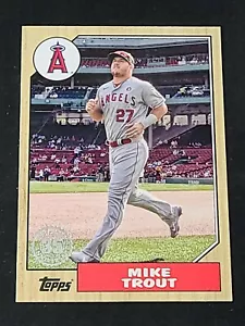 Mike Trout 1987 787-100 Angels Topps Series 1 2022 - Imagen 1 de 2