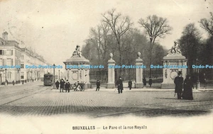 R583330 Bruxelles Le Parc et la Rue Royale P V D V - Bild 1 von 4