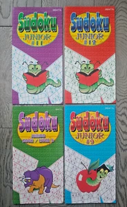 Lot of 4 Sudoku Junior Number puzzle Books English/French Paperback - Foto 1 di 3