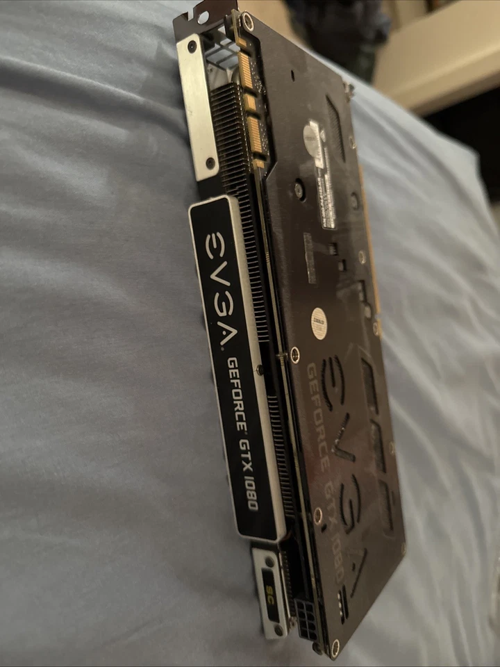 EVGA GeForce GTX 1080 SC GAMING ACX 3.0 08G-P4-6183-KR 8GB GDDR5X PCI-E 3.0 Foto 1 de 3