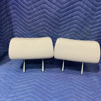 Mazda CX-7 2007-2009 reposacabezas segunda fila asiento trasero reposacabezas conjunto - par OEM beige Foto 1 de 3