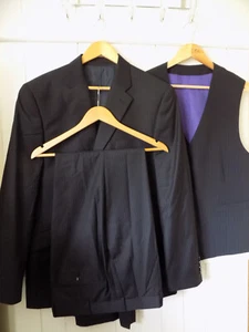 mens HOWICK BLACK PINSTRIPE WOOLBLEND 3 PIECE SUIT SIZE 42"L CHEST 38"W 34"LEG - Picture 1 of 12