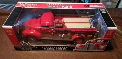 International KB-5 1/16 Scale Fire Truck by Toy Farmer - Image 1 of 4