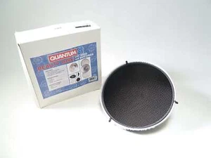 Quantum QF82 Beauty Dish w/ Grid Diffuser - Picture 1 of 7