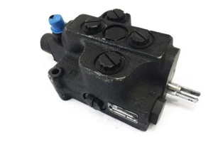Parker Mobile & Work Trucks Directional Control Valve v11 001470 NEW Fast Ship - Picture 1 of 5